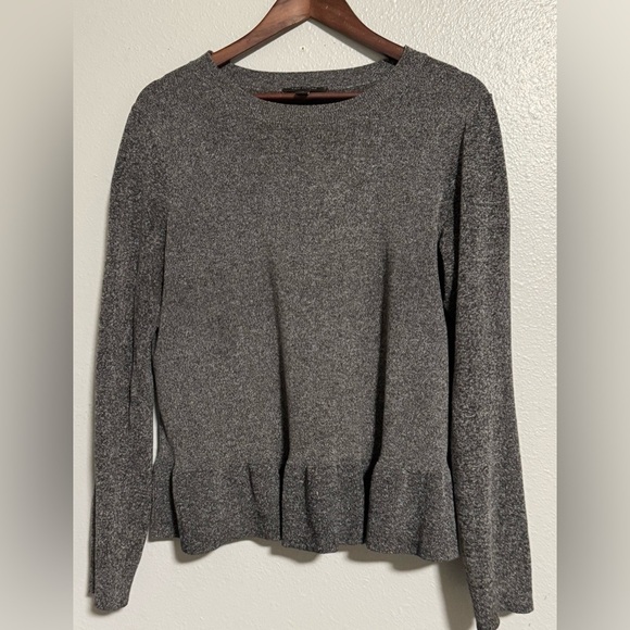 Ann Taylor woman’s large pull over sweater - Picture 1 of 7